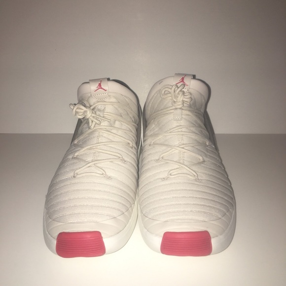 🚫SOLD🚫JORDAN FLIGHT LUXE - Picture 5 of 5